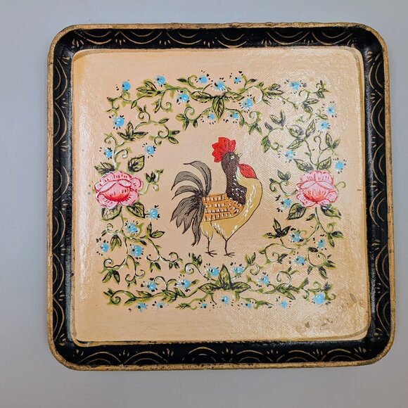 Pair of Vintage Hand-Painted Folk Art Style Rooster and Floral Square Trays - Picture 4 of 7
